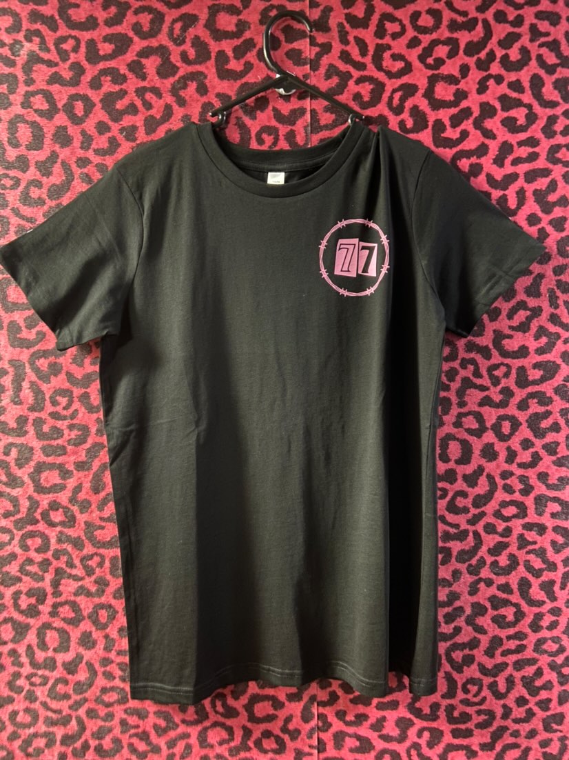 77 T-shirt